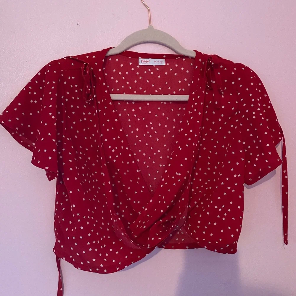 Red crop top - Picture 4 of 6